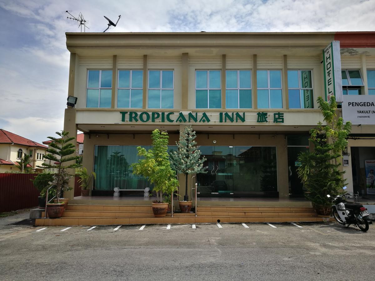Tropicana Inn Sitiawan Exterior photo