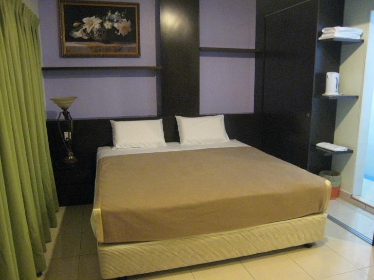Tropicana Inn Sitiawan Exterior photo